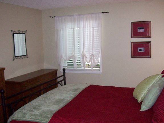4th image of 4501 Grandview Dr W Unit T113