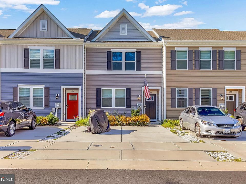 1st image of 835 Mersey Ln
