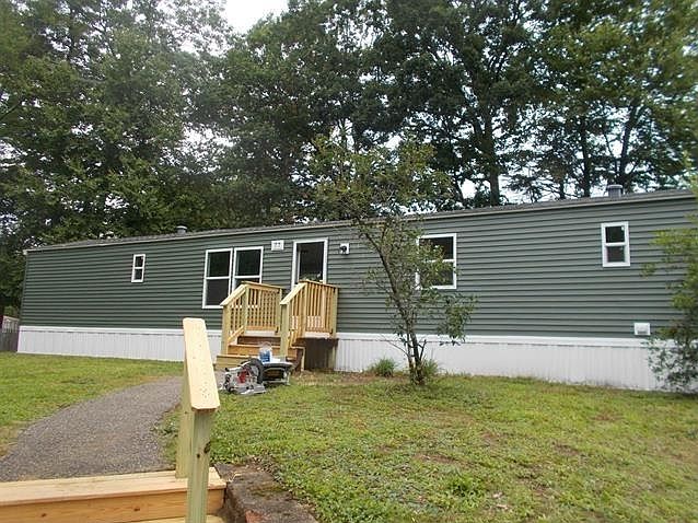 1st image of 77 Royalcrest Park