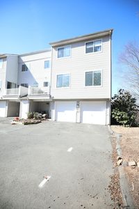 127 Staffordshire Commons Dr #127, Wallingford, CT, 06492