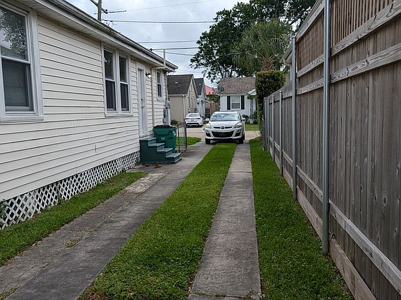 3rd image of 3415 Bauvais St