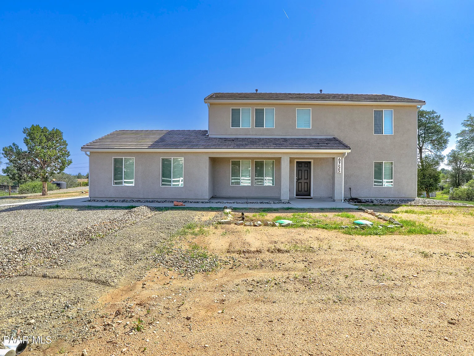 4 bed, 2.5 bath, 2078 sqft, $3,000 — Photo 3