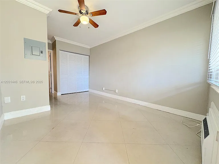 2901 Middle River Dr #2 — Photo 2
