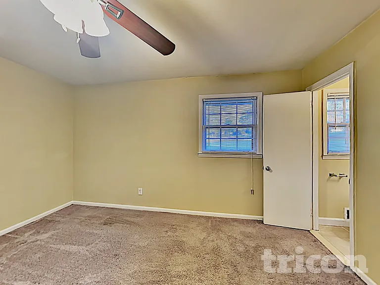 1992 Tara Cir — Photo 12