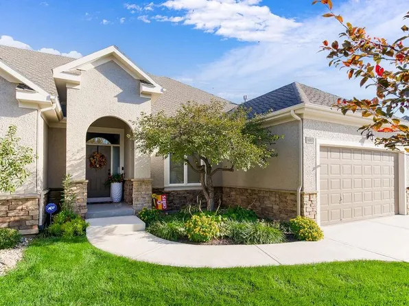 10013 Millstone Dr, Lenexa, KS 66220