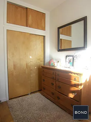 Rented by Bond New York | media 11