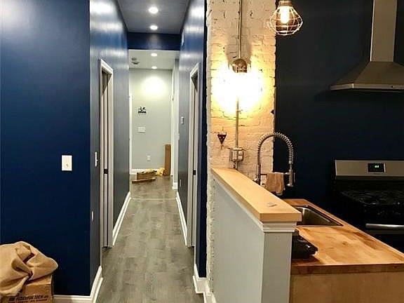 5th image of 1354 W 65th St