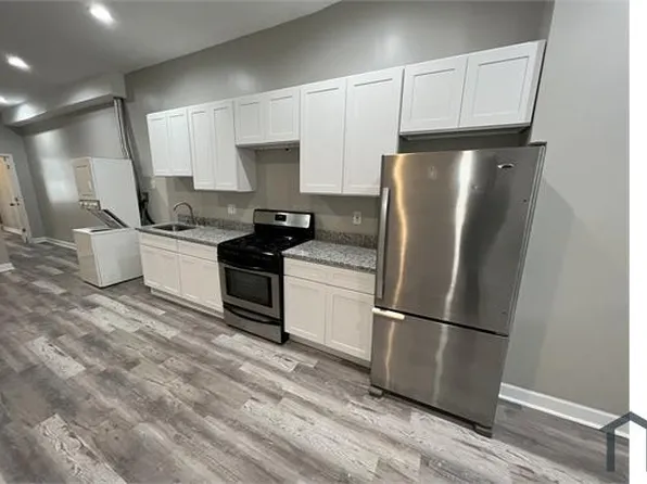 200 E 22nd St #1, Baltimore, MD 21218