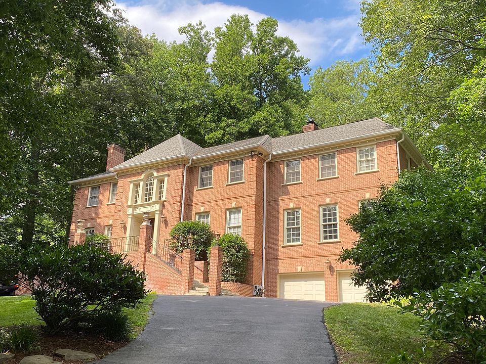 1st image of 635 Rivercrest Dr
