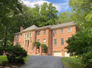 635 Rivercrest Dr, Mc Lean, VA 22101
