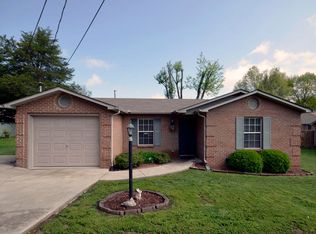 1425 Ebenezer Rd, Knoxville, TN 37922