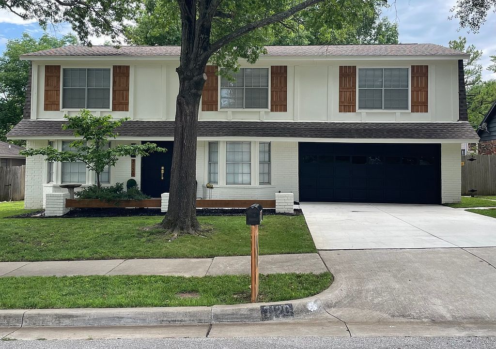 7120 S 76th Ave E - Property Image