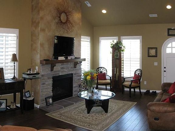 3rd image of 11119 S Cascabel Dr
