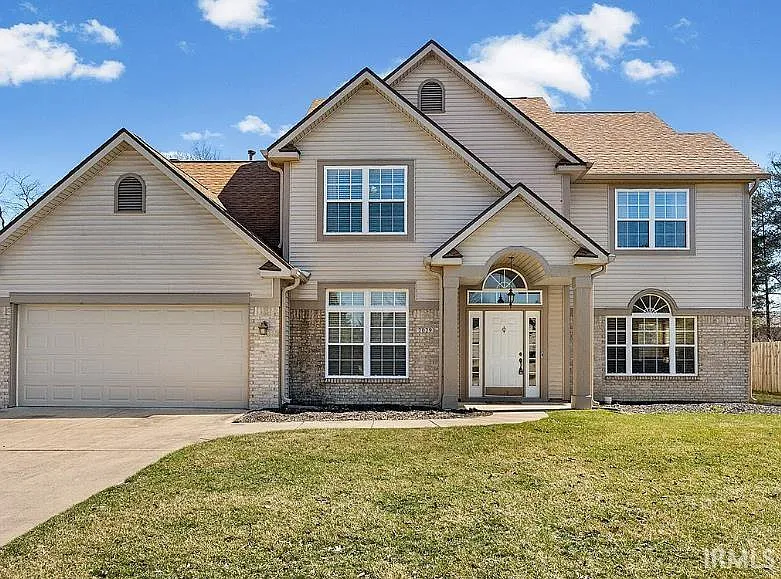 4 bed, 3.0 bath, 2648 sqft, $2,250 — Photo 1