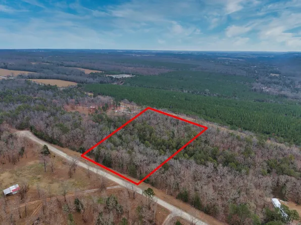 4 Quachita Dr, Quitman, AR 72131
