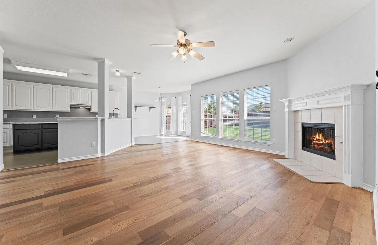 1145 Talley Ln — Photo 3