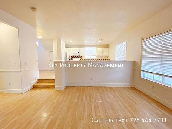5th image of 7865 Lovely Pine Pl