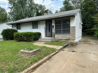 10740 Spring Garden Dr, Saint Louis, MO 63137