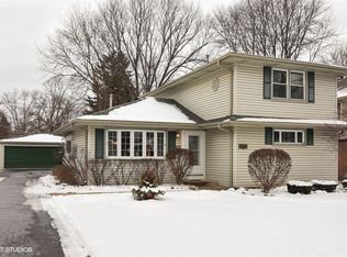 114 S Cedar St, Palatine, IL