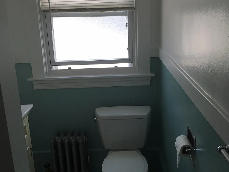 435 Liverpool Ave #2 — Photo 9