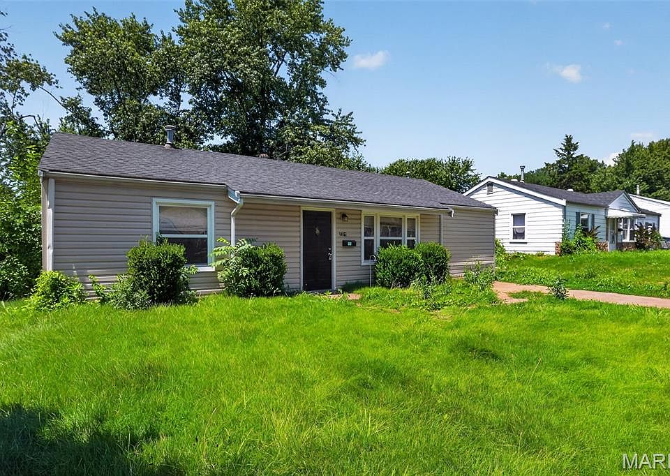 1st image of 9851 Vickie Pl