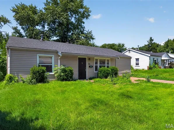 9851 Vickie Pl, Saint Louis, MO 63136