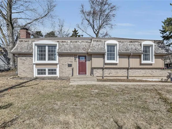 5800 W 95th St, Overland Park, KS 66207