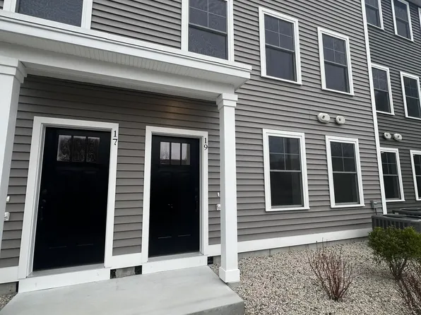 19 Juniper Lane, Portsmouth, NH 03801