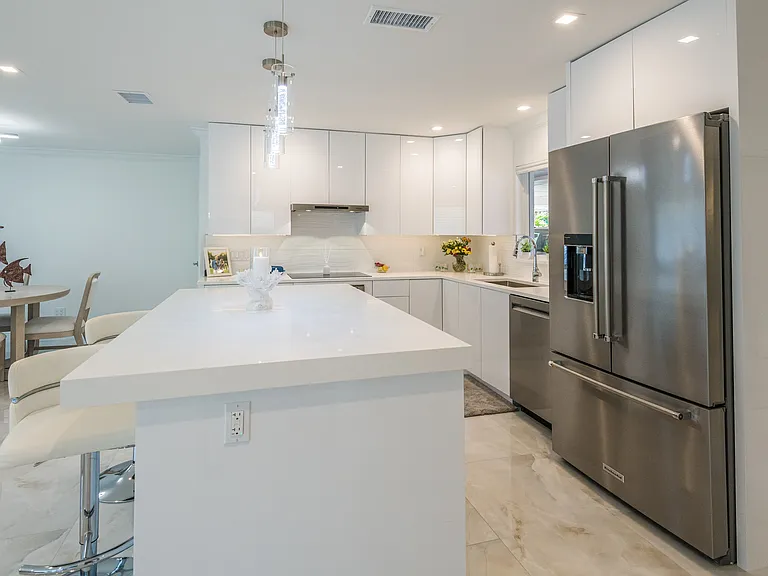 1900 Benjamin Franklin Dr #11 — Photo 6
