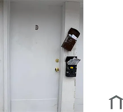 10059 Toelle Ln #E — Photo 6