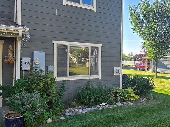 2nd image of 4068 Broadwater Ct