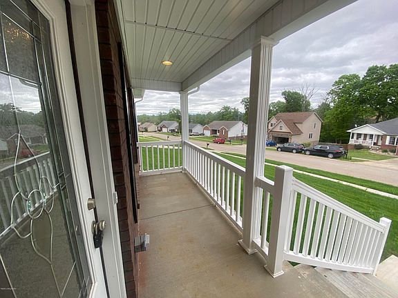 3rd image of 47-241 Sycamore Dr