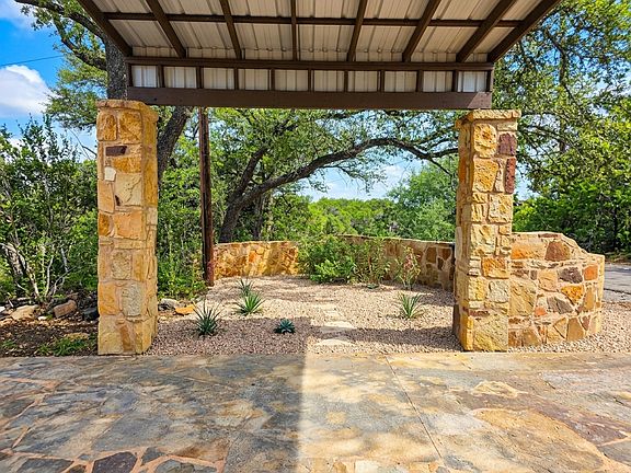 4th image of 6303 Mountain Shadows Dr