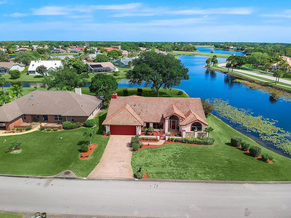1st image of 800 Spanish Wells Dr