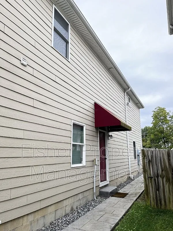 Building Photo - 1411 Porter St #B
