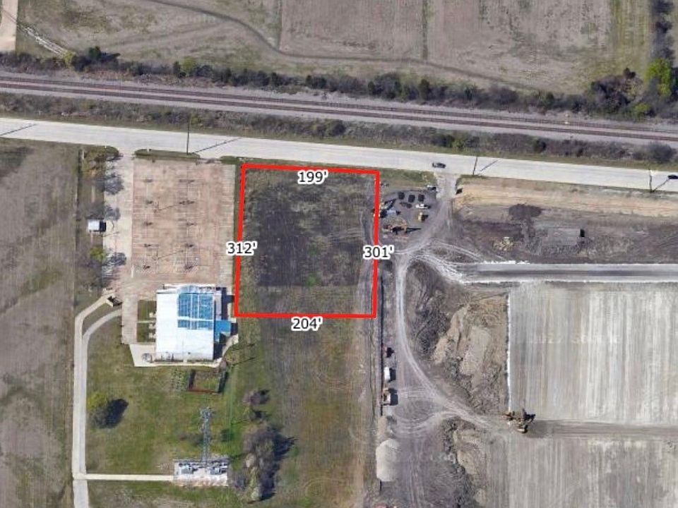 2nd image of 3000 E Scyene Rd