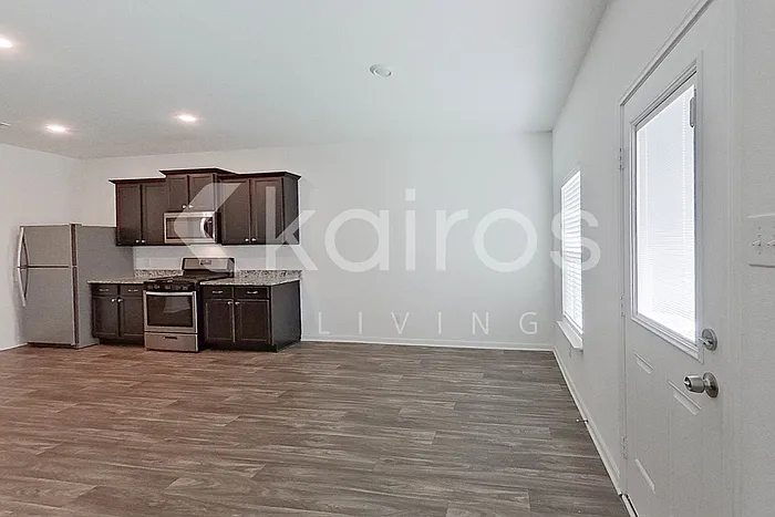 962 Shady Brk — Photo 4