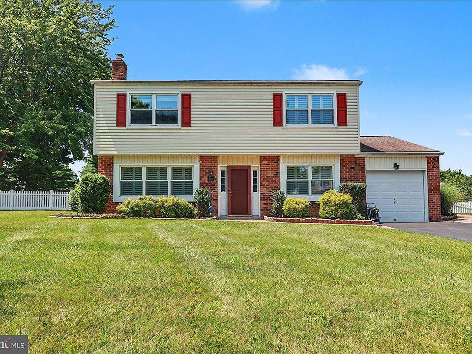 1st image of 3001 Kimberly Dr