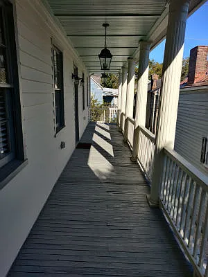 5 bed, 3.0 bath, 2200 sqft, $4,950 — Photo 3
