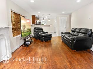 10 Roosevelt Pl, Brooklyn, NY 11233