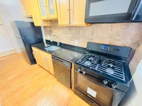 2465 John F Kennedy Blvd