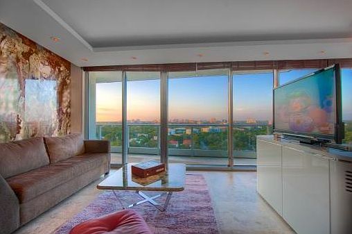 Grovenor House #1508 - Photo 3