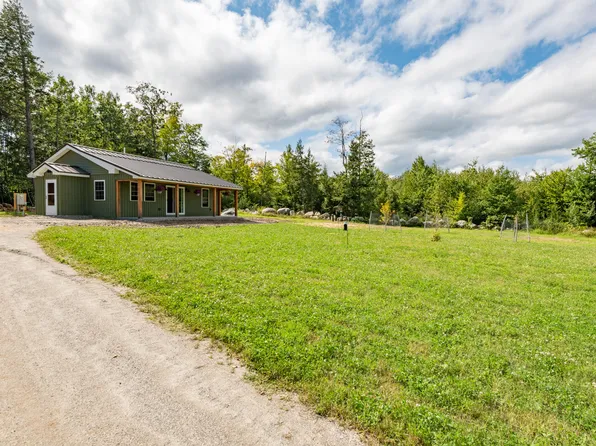 12 Oak Ridge Road, Rome, ME 04963