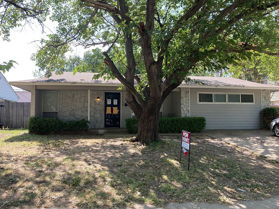 1st image of 1300 Milam Way