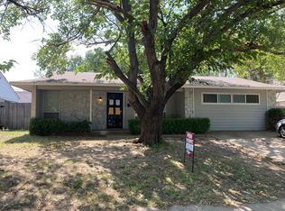 1300 Milam Way, Carrollton, TX 75006