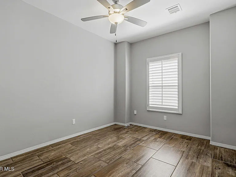 13453 Coldham St — Photo 25