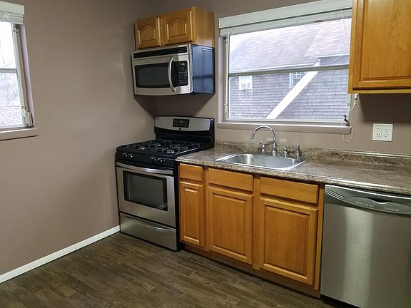 Newly renovated kitchen. All new appliances. New tile floor.