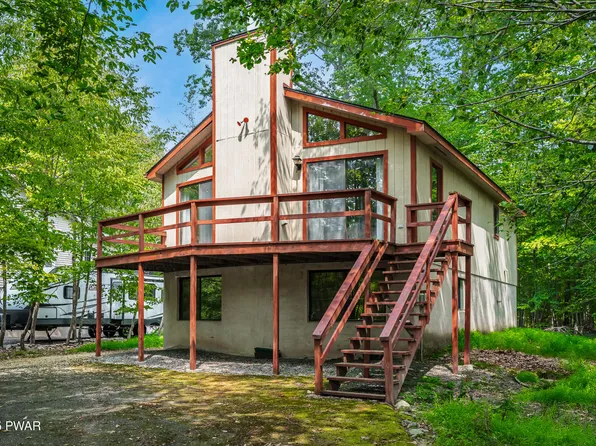 277 Chestnuthill Dr, Lake Ariel, PA 18436