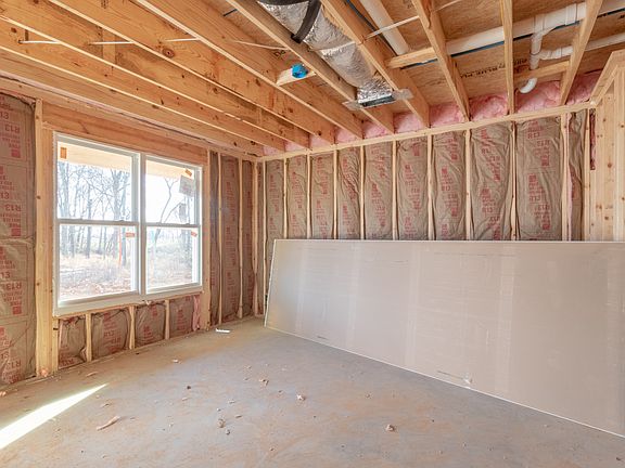 5th image of 63 Charleston Oaks Lot 63