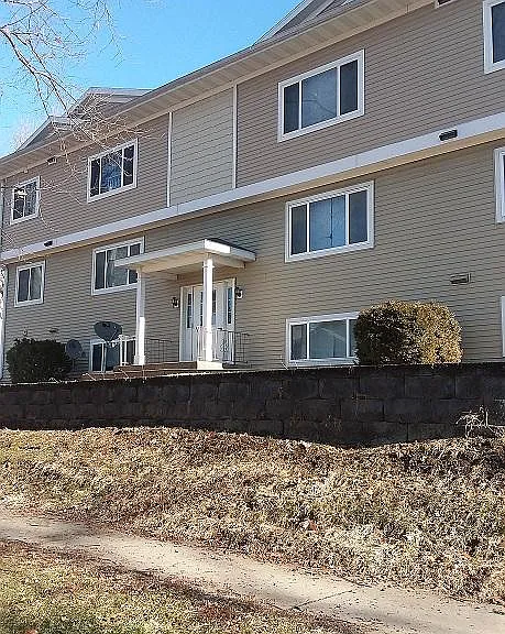 514 S Lucas St #1 — Photo 1
